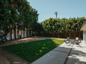 2055 Calvert Avenue, Costa Mesa CA 92626