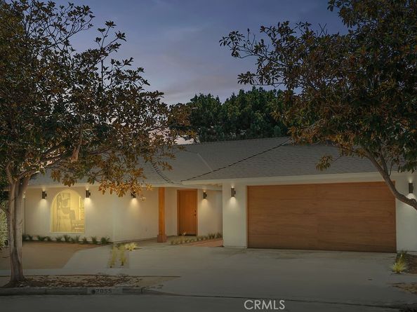 2055 Calvert Avenue, Costa Mesa CA 92626