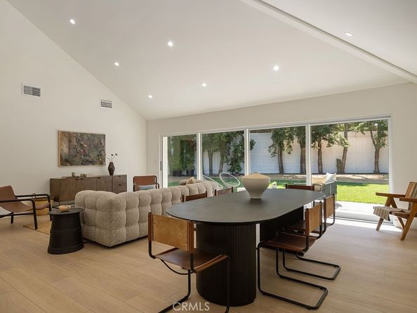 2055 Calvert Avenue, Costa Mesa CA 92626