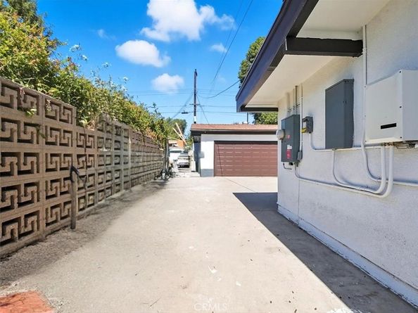 1407 W colonial, Anaheim CA 92802