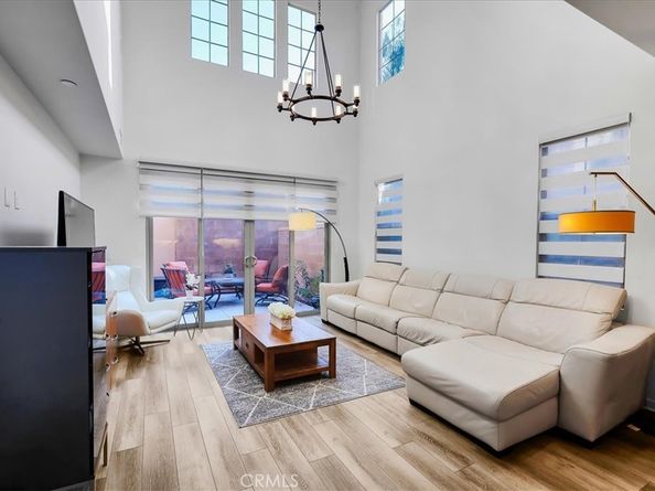 128 Messenger, Irvine CA 92618