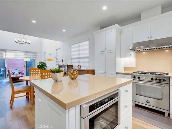 128 Messenger, Irvine CA 92618
