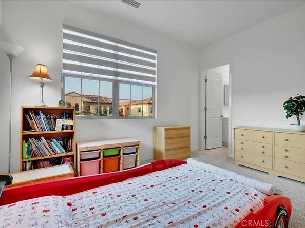 128 Messenger, Irvine CA 92618