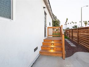 3627 S Van Ness Avenue, Los Angeles CA 90018