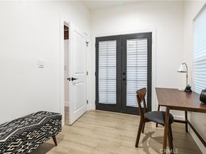 3627 S Van Ness Avenue, Los Angeles CA 90018