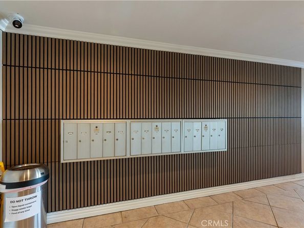 11322 Camarillo Street 204, North Hollywood CA 91602