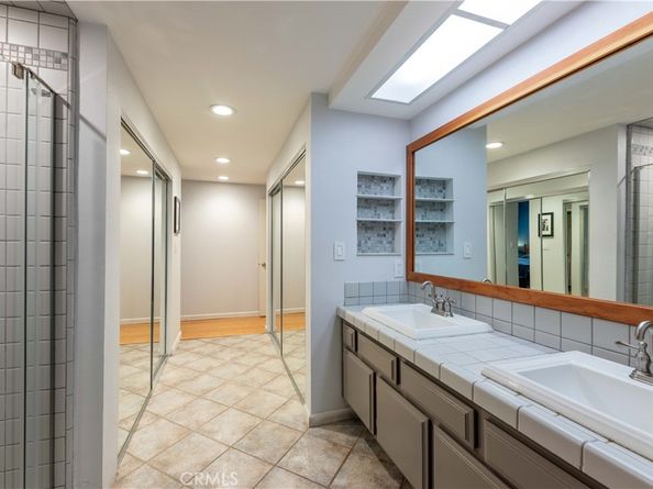 11322 Camarillo Street 204, North Hollywood CA 91602