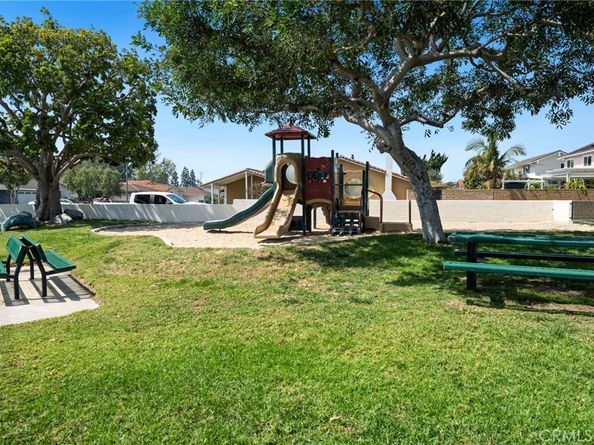10900 San Leon Avenue, Fountain Valley CA 92708