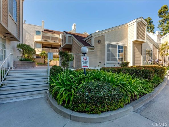 3845 Farquhar Avenue 309, Los Alamitos CA 90720