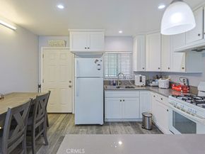 14671 Hunter Ln, Midway City CA 92655