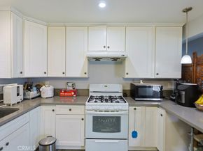 14671 Hunter Ln, Midway City CA 92655