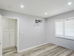 14671 Hunter Ln, Midway City CA 92655