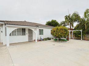 14671 Hunter Ln, Midway City CA 92655