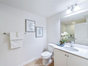 59 City Stroll, Irvine CA 92620