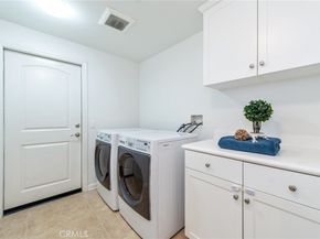 59 City Stroll, Irvine CA 92620