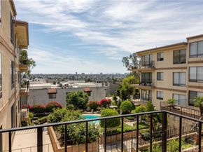 2722 20th, Signal Hill CA 90755