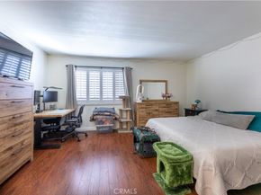 2722 20th, Signal Hill CA 90755