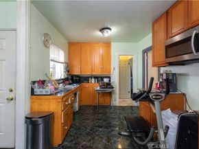 2000 Pacific, Long Beach CA 90806