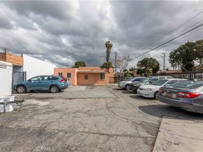2000 Pacific, Long Beach CA 90806