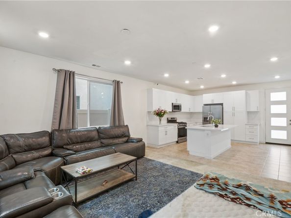 3677 S Nexa Paseo, Ontario CA 91761