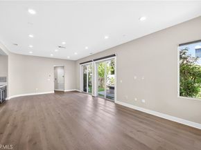 195 Stellar, Irvine CA 92618