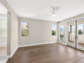195 Stellar, Irvine CA 92618