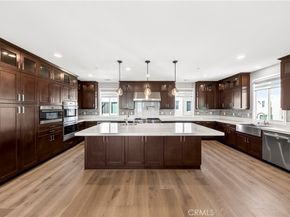 195 Stellar, Irvine CA 92618