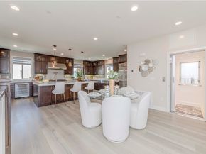 195 Stellar, Irvine CA 92618