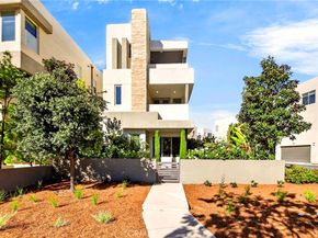 195 Stellar, Irvine CA 92618