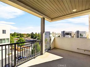 195 Stellar, Irvine CA 92618