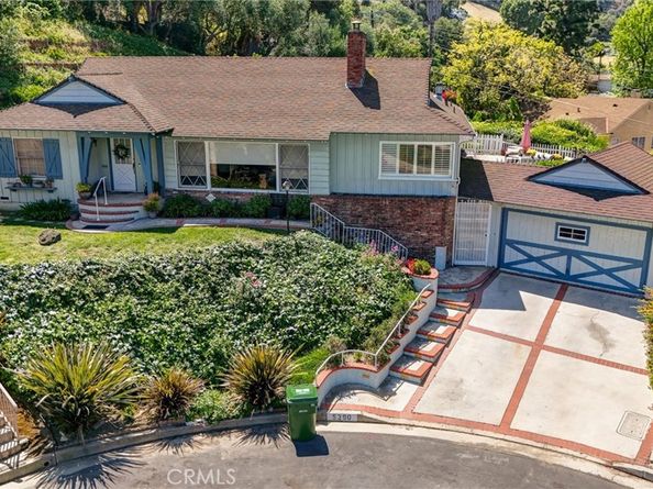 5390 Stillwater Drive, Los Angeles CA 90008