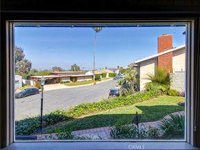 5390 Stillwater Drive, Los Angeles CA 90008