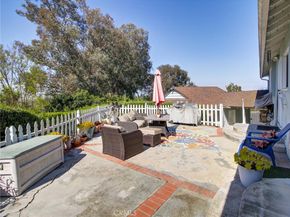5390 Stillwater Drive, Los Angeles CA 90008
