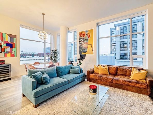 1050 S Grand 1210, Los Angeles CA 90015