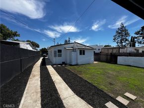 3815 Paloma, Los Angeles CA 90011