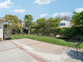 3050 Arlotte Avenue, Long Beach CA 90808