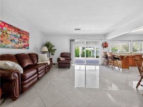 4192 Sussex, Cypress CA 90630