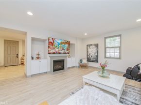 151 Silverado, Irvine CA 92618