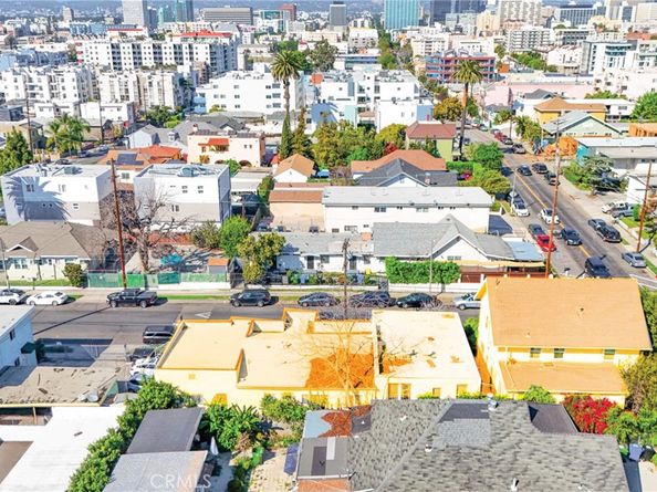 2942 W 12th, Los Angeles CA 90006
