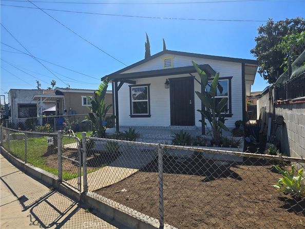3868 E 1st, Los Angeles CA 90063