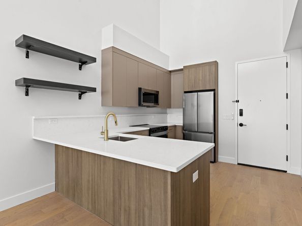 35 Orchard St 803, Jersey City NJ 07306