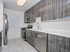7004 Blvd East 5L, Guttenberg NJ 07093