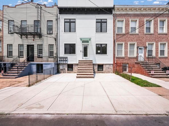 291 New York Ave 3, Jersey City NJ 07307