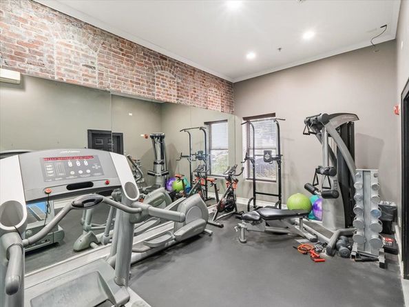 615 Adams St 4D, Hoboken NJ 07030