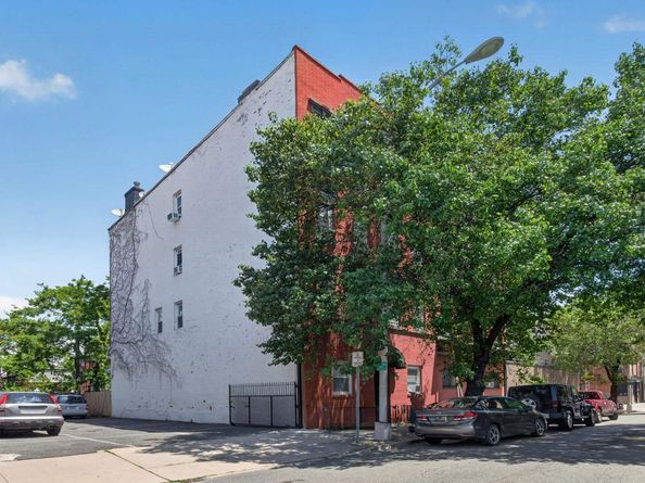 606 1st St 5, Hoboken NJ 07030