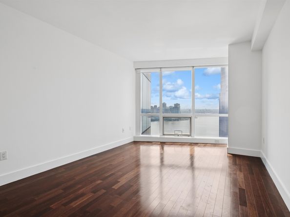 77 Hudson St PH 4505, Jersey City NJ 07302