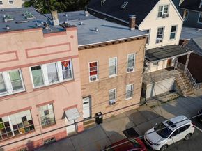 6910 Jackson St, Guttenberg NJ 07093