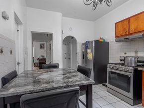 6910 Jackson St, Guttenberg NJ 07093