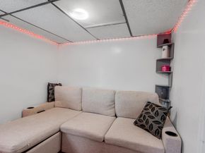 6910 Jackson St, Guttenberg NJ 07093