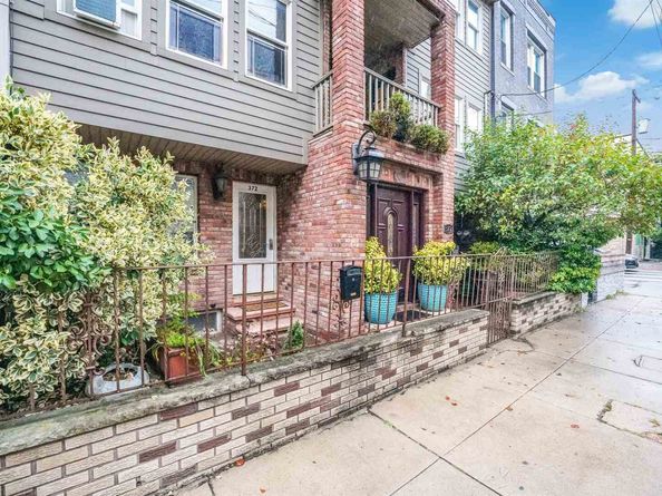 372 5th St, Jersey City NJ 07302